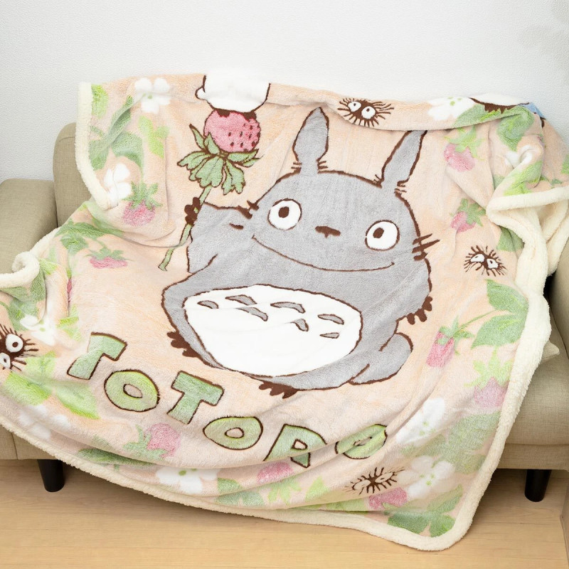 Large fluffy Totoro Strawberry blanket 200x140cm - My Neighbor Totoro