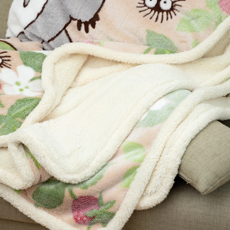 Large fluffy Totoro Strawberry blanket 200x140cm - My Neighbor Totoro