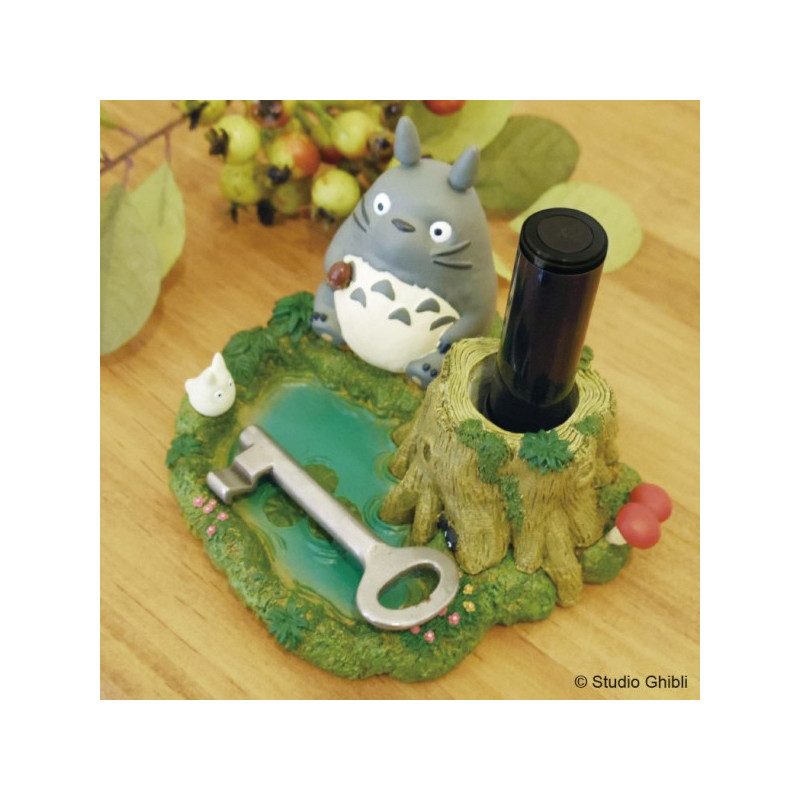 Pencil holder figurines Totoro by the pond - My Neighbor Totoro Pencil holder figurines Totoro by the pond - My Neighbor Totoro