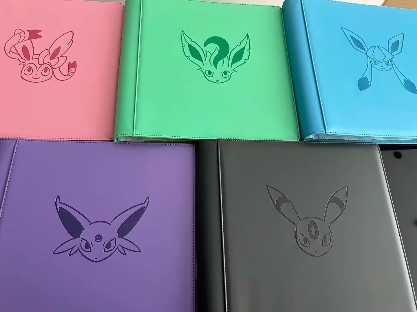 Scarlet & Violet Terastal Grand Gathering Eevee & Friends – Binder Gift Box - EEVEE