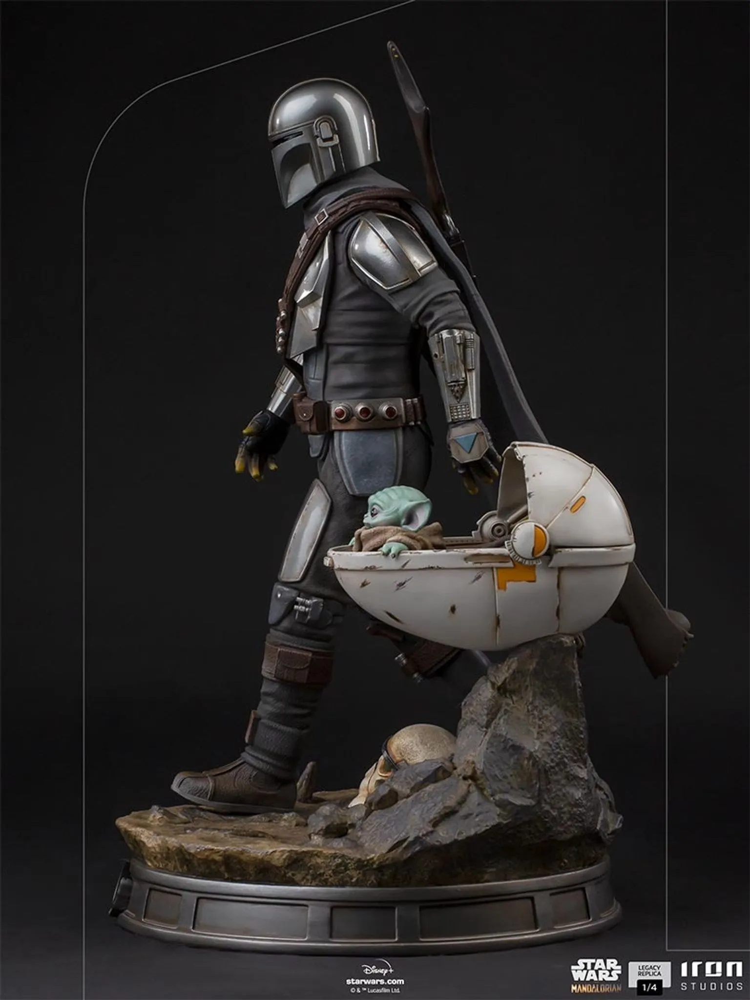 Statue The Mandalorian and The Child - The Mandalorian - Legacy Replica 1/4 Statue The Mandalorian and The Child - The Mandalorian - Legacy Replica 1/4